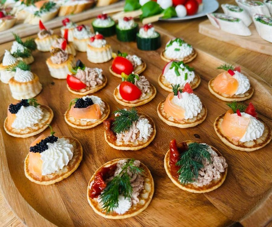 Canapés