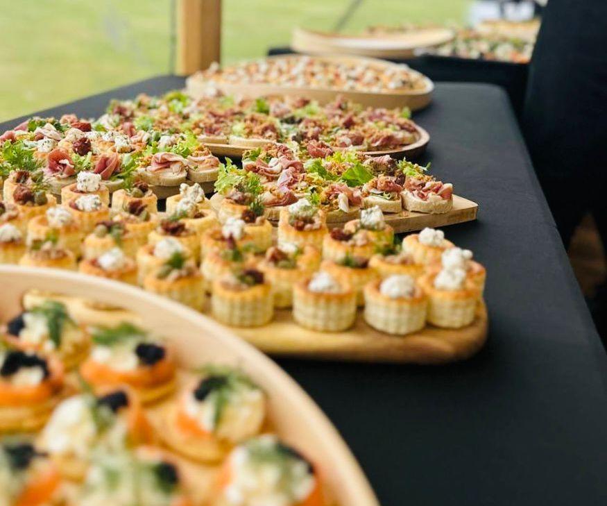 Canapés