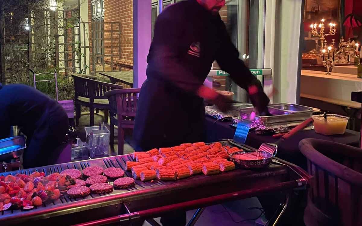 BBQ catering, Grilled corn on the cob and healthy vegetarian salad