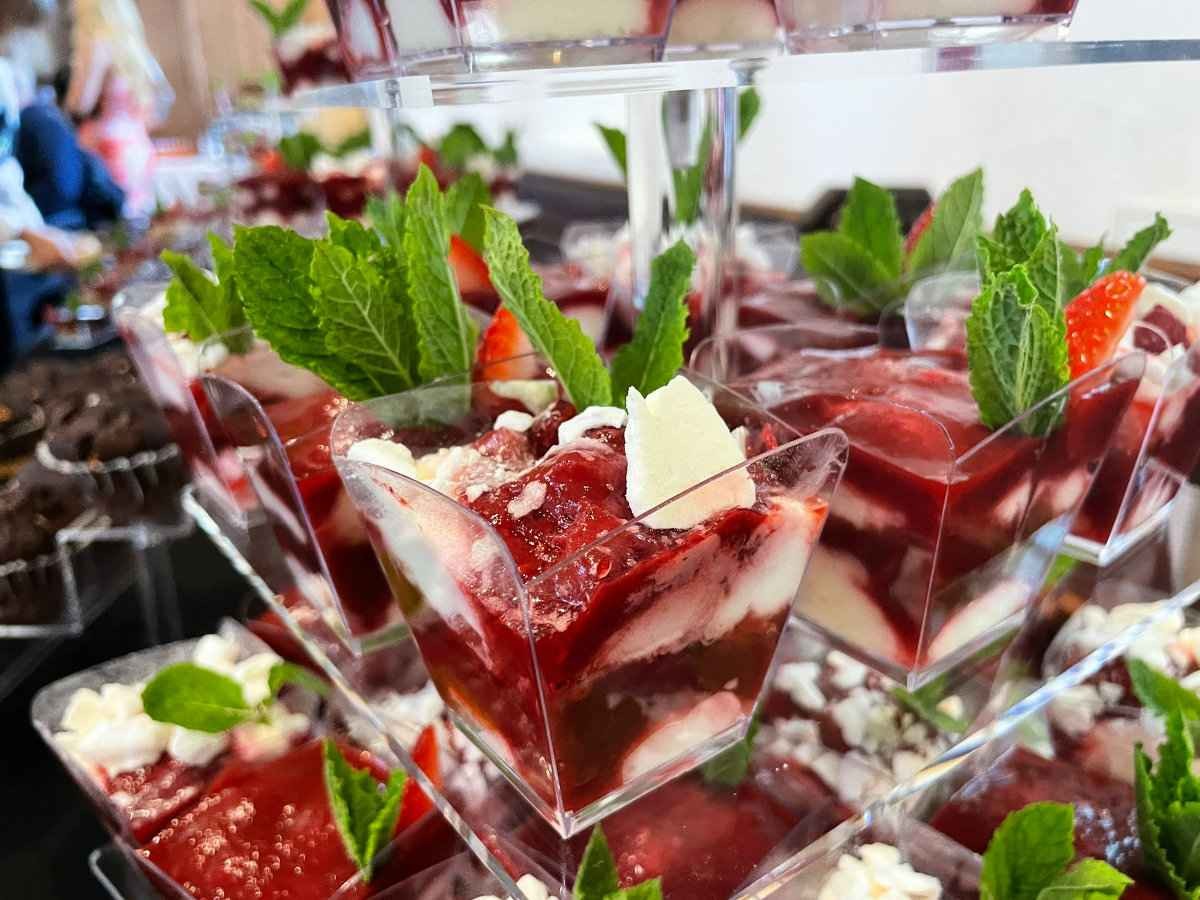 Desserts, wedding catering Swindon Wiltshire